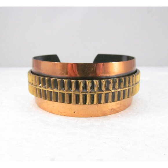 Vintage Southwestern Genuine Copper Cuff Bracelet with Textured Design - Picture 1 of 14
